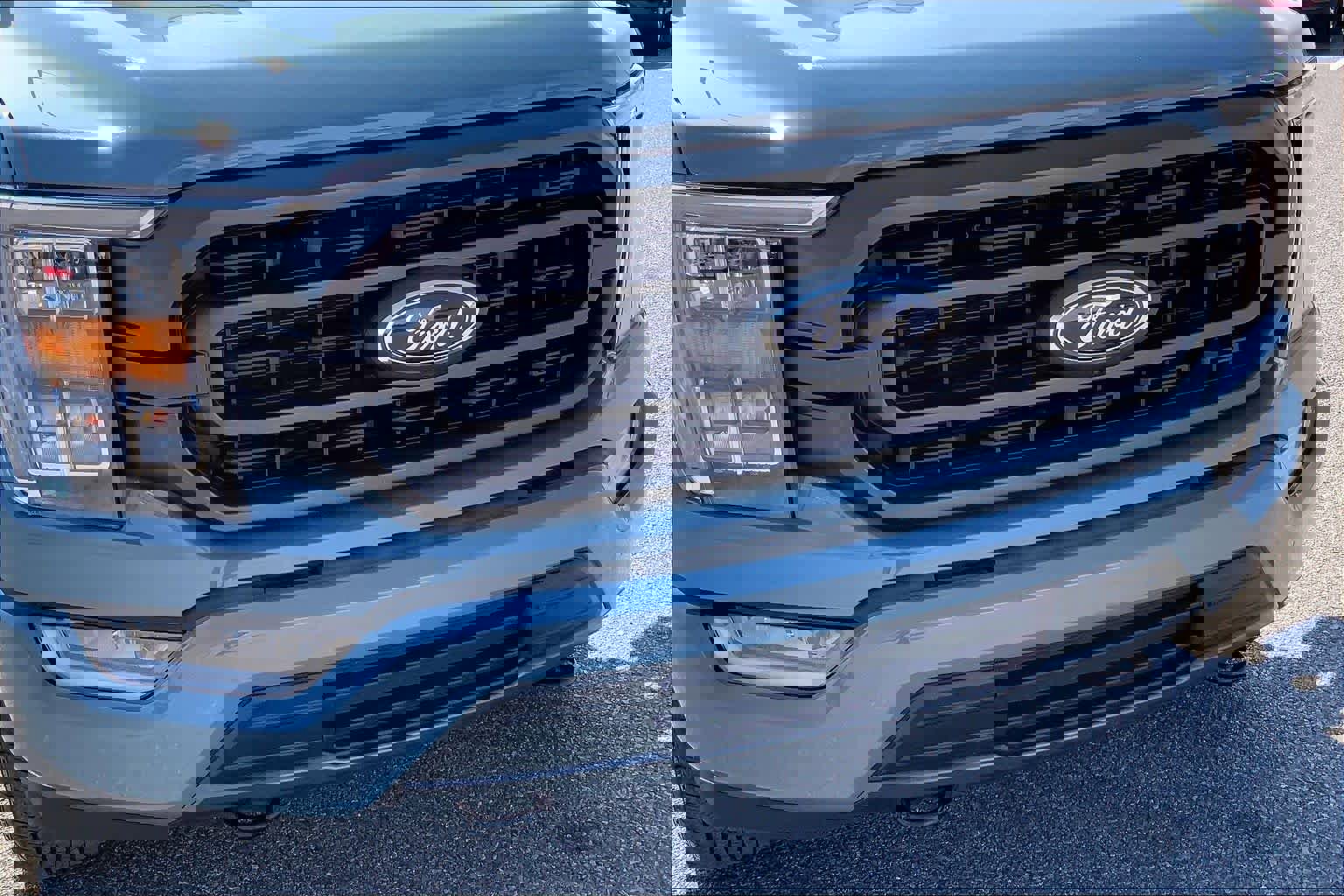 Certified 2023 Ford F150 XLT w/ Equipment Group 302A High image 30