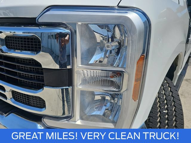Certified 2025 Ford F250 XLT w/ FX4 Off-Road Package AWD/4WD image 28