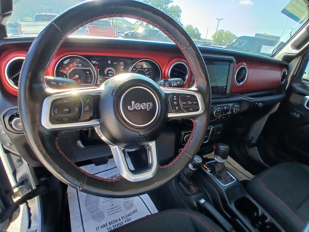 Used 2021 Jeep Wrangler Unlimited Rubicon AWD/4WD image 11
