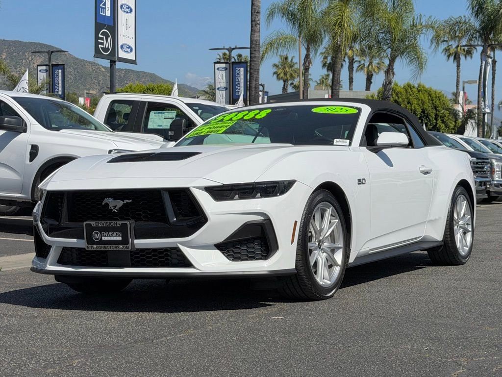 Certified 2025 Ford Mustang GT Premium RWD image 4