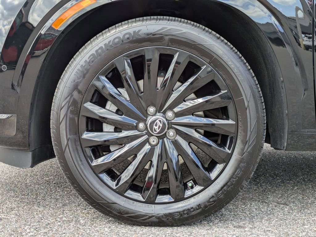 Used 2025 Hyundai Palisade Calligraphy image 11