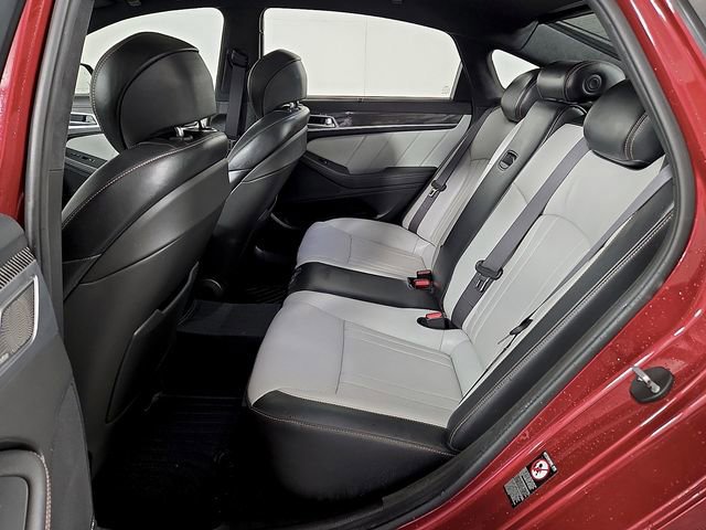 Used 2019 Genesis G80 3.3T Sport image 9