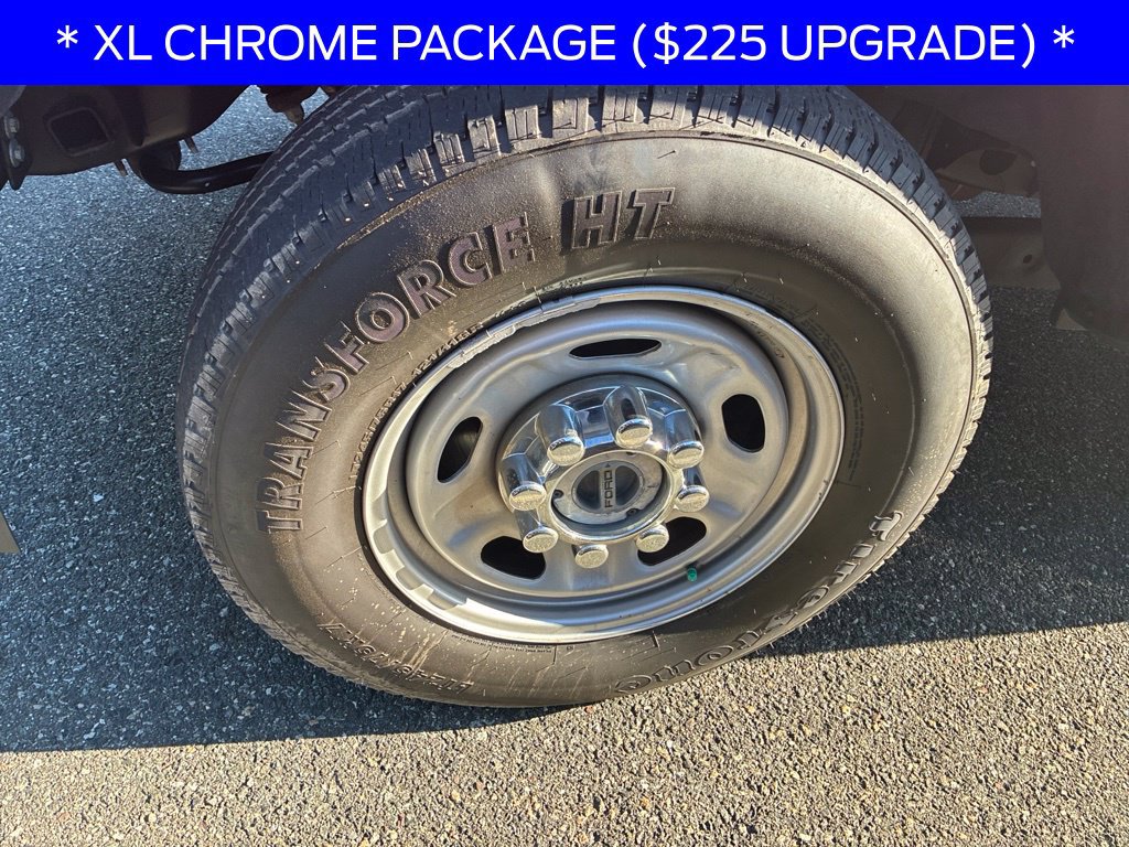 Certified 2023 Ford F250 XL w/ Snow Plow Prep Package AWD/4WD image 4