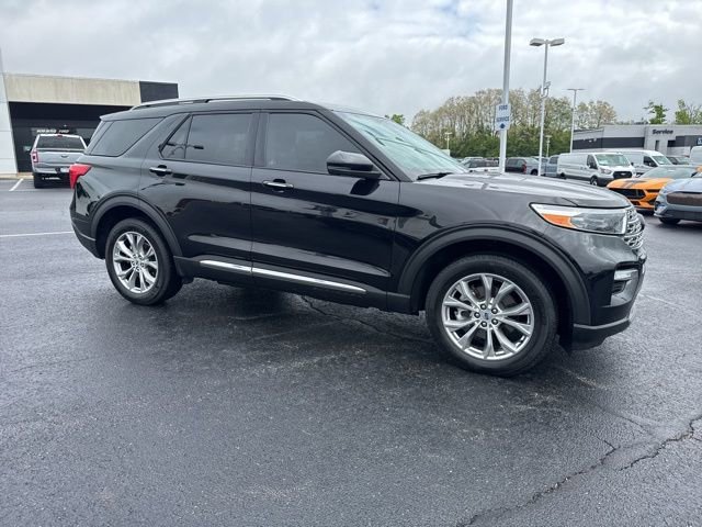 Certified 2023 Ford Explorer Limited w/ Limited Technology Package AWD/4WD image 5