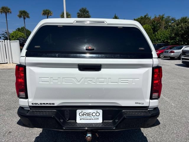 Used 2024 Chevrolet Colorado Trail Boss w/ Technology Package AWD/4WD image 3