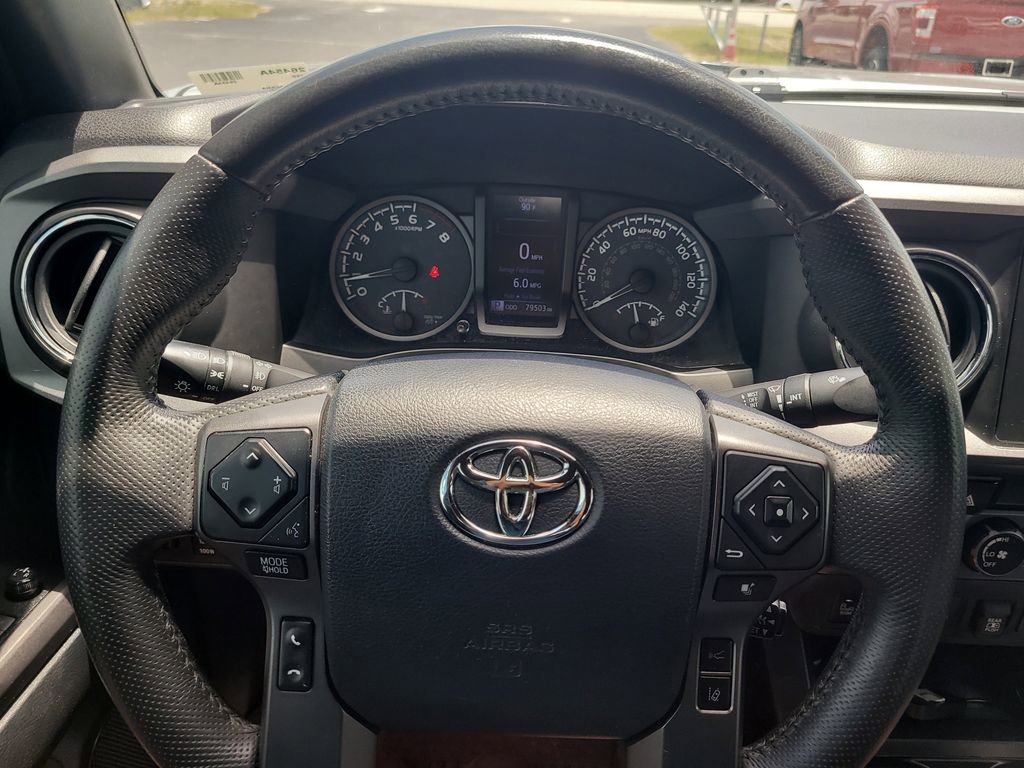 Used 2019 Toyota Tacoma TRD Off-Road AWD/4WD image 24