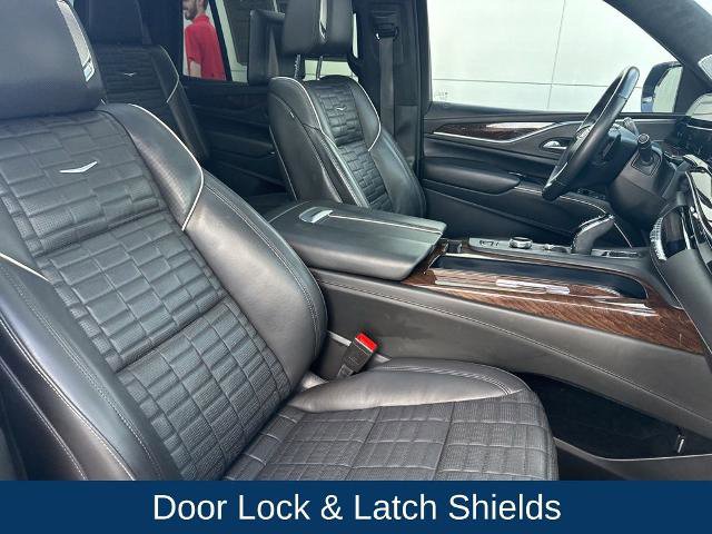 Used 2023 Cadillac Escalade Premium Luxury Platinum AWD/4WD image 35