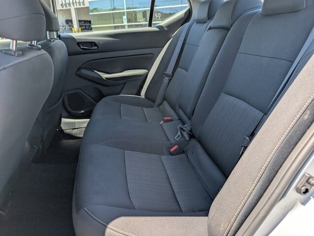 Used 2024 Nissan Altima 2.5 SV AWD/4WD image 27