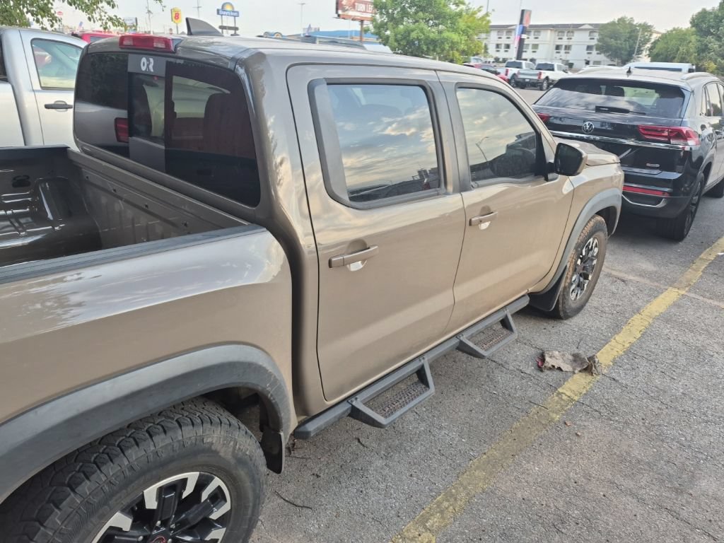 Used 2024 Nissan Frontier Pro-X RWD image 16