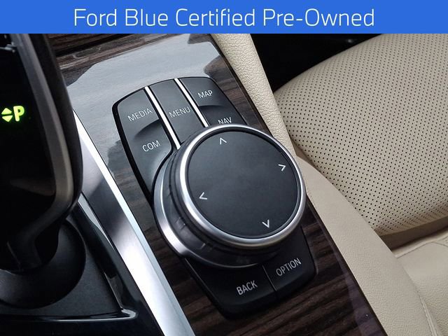 Used 2021 BMW 530i xDrive w/ Convenience Package image 30