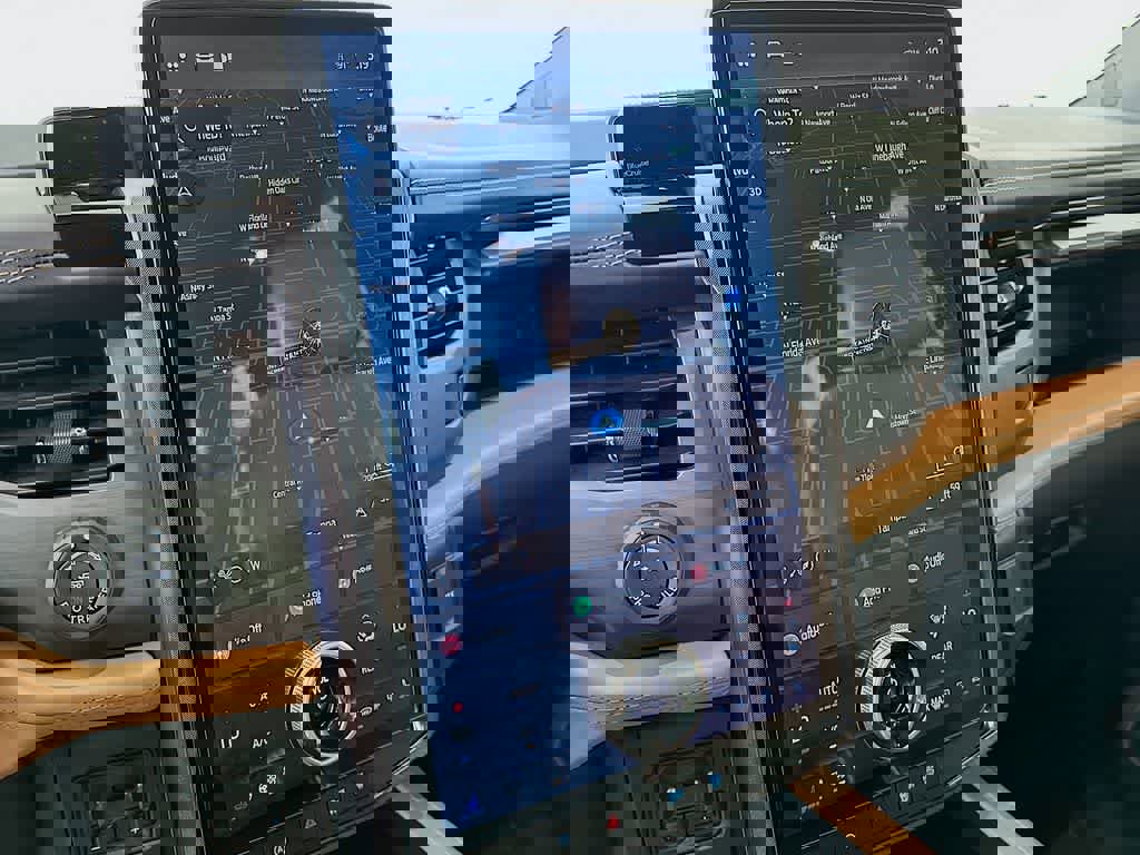 Certified 2023 Ford Expedition Platinum image 27