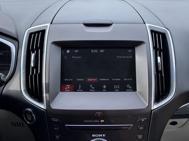 Certified 2017 Ford Edge Titanium w/ Technology Package image 8