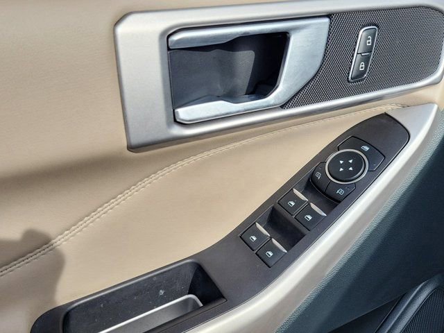 Certified 2023 Ford Explorer XLT w/ Equipment Group 202A image 23