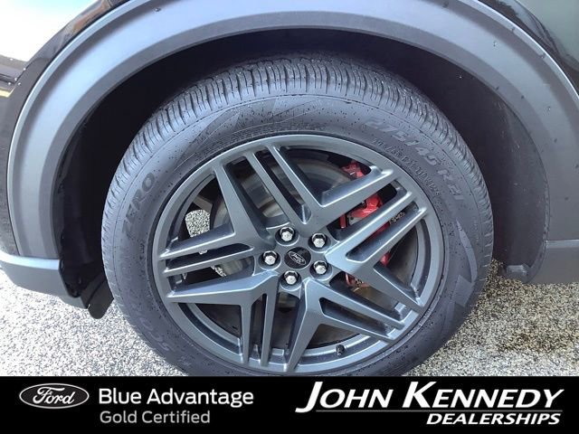 Certified 2025 Ford Explorer ST image 38