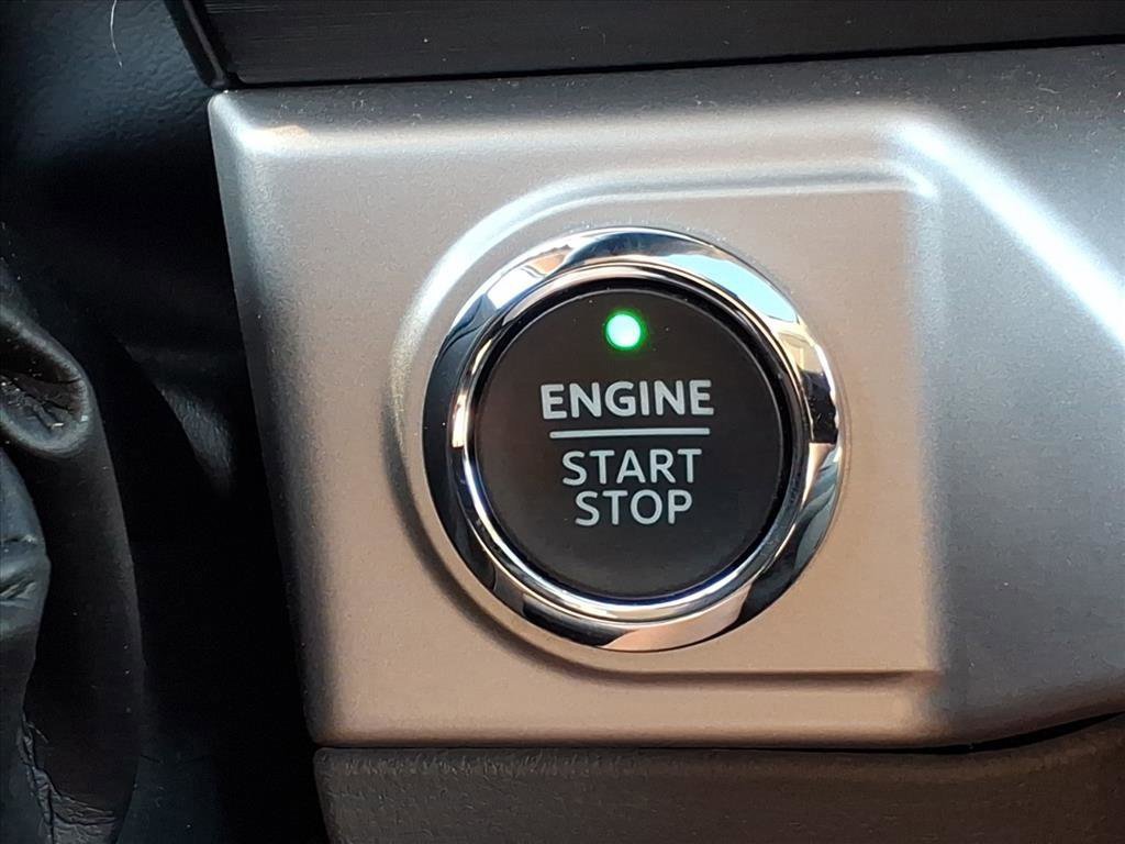 Certified 2023 Ford F150 XLT w/ Equipment Group 302A High image 20