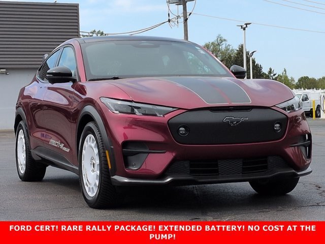 Certified 2025 Ford Mustang Mach-E GT AWD/4WD image 3