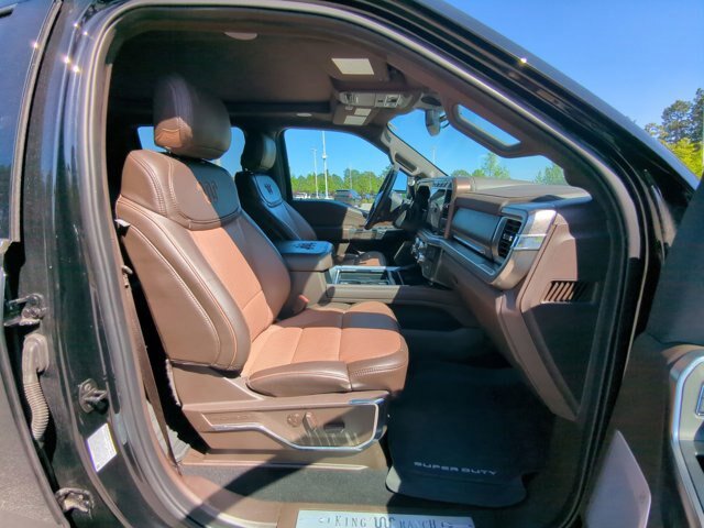 Certified 2024 Ford F250 King Ranch w/ FX4 Off-Road Package AWD/4WD image 36