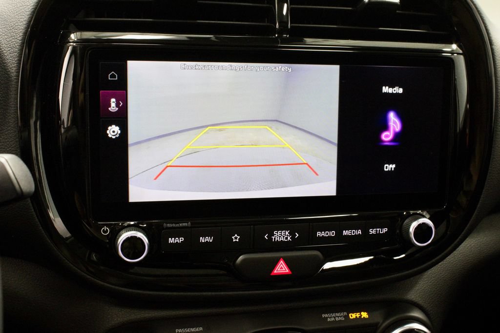 Used 2023 Kia Soul GT-Line FWD image 2