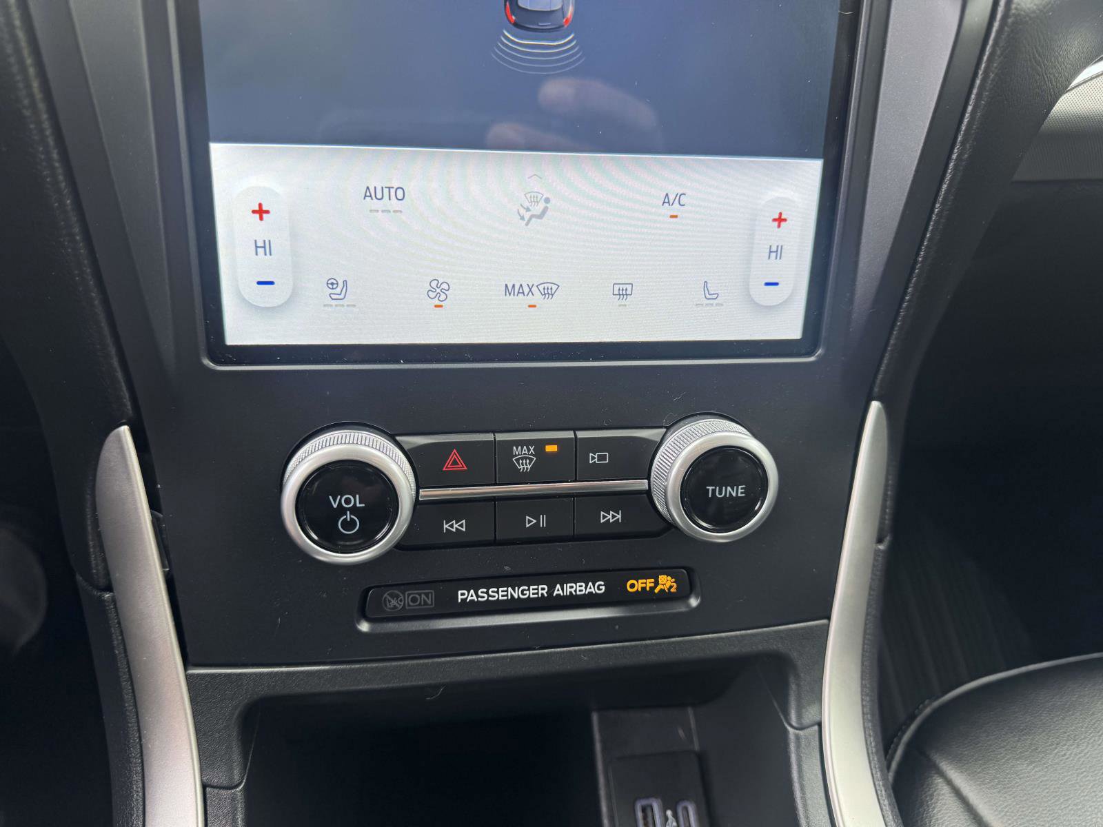 Certified 2022 Ford Edge SEL w/ Convenience Package image 25