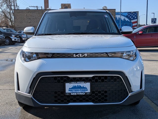 Used 2024 Kia Soul LX w/ Option Group 015 FWD image 9