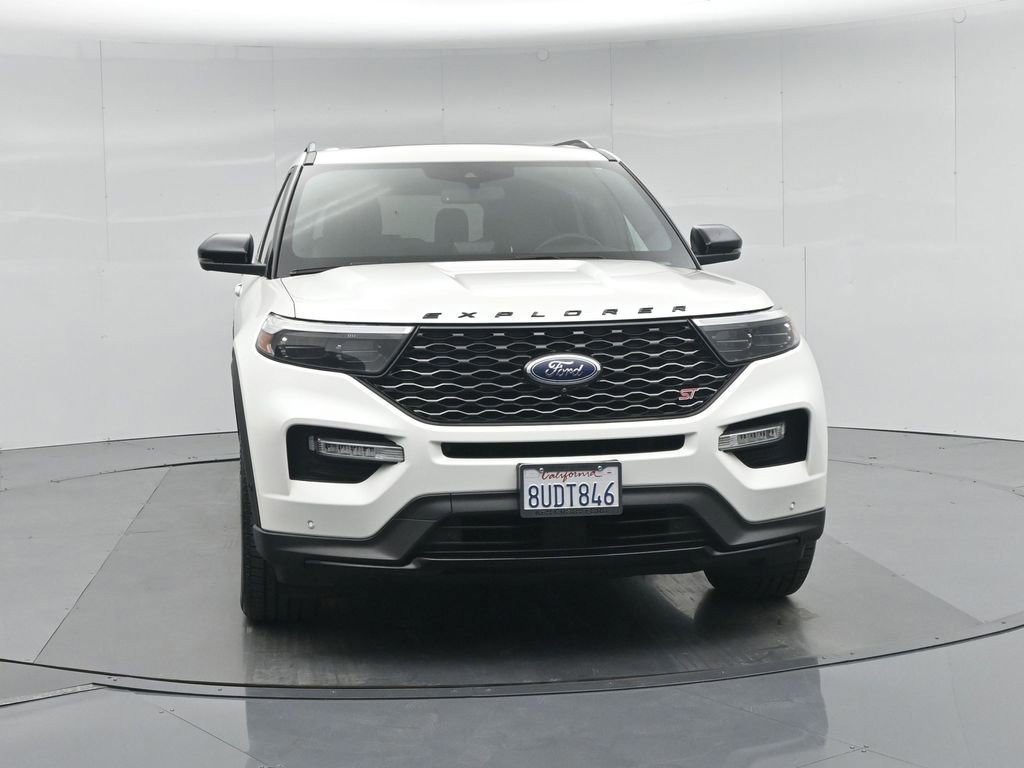 Certified 2020 Ford Explorer ST w/ Premium Technology Package image 31