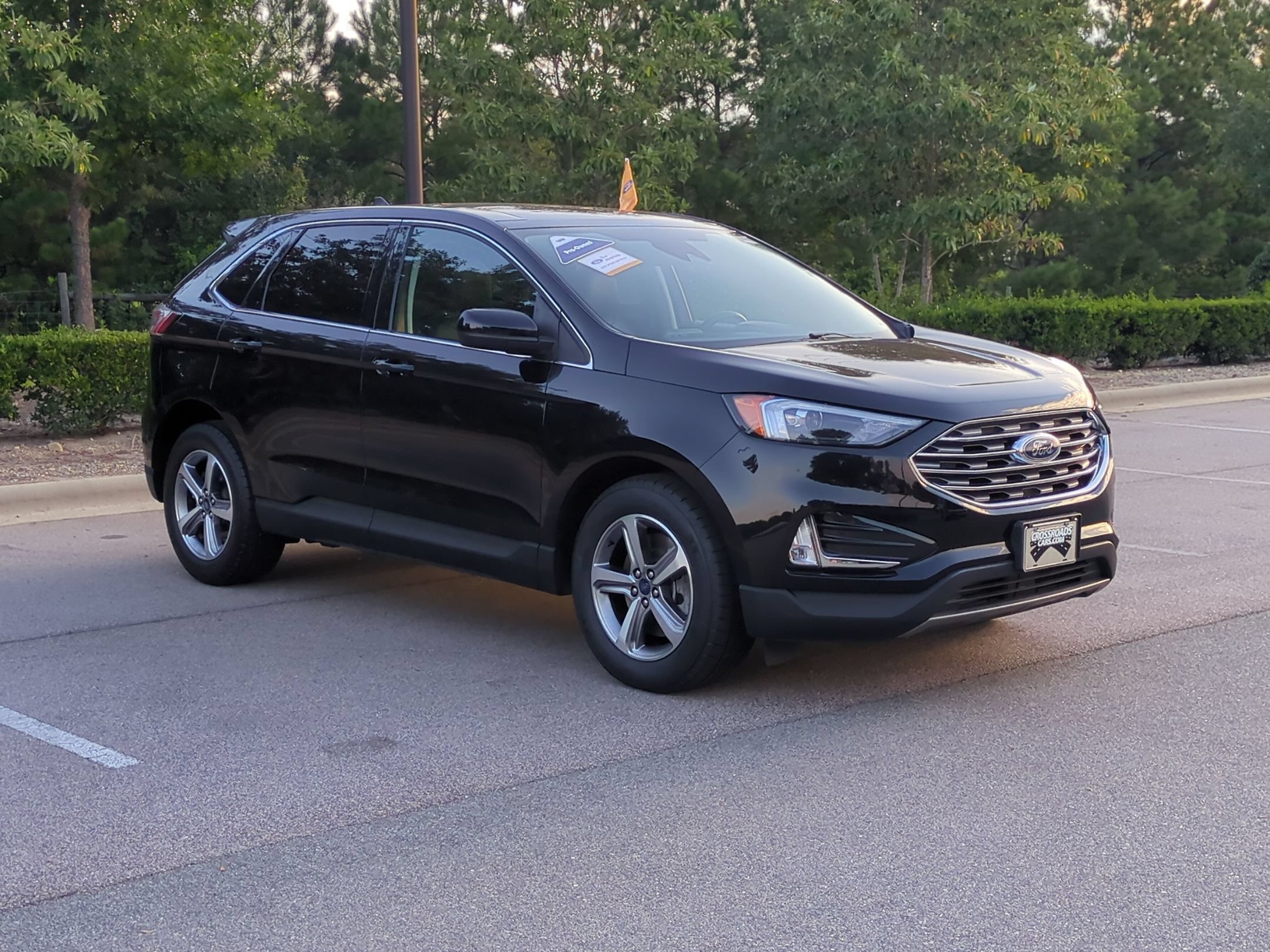 Certified 2022 Ford Edge SEL w/ Convenience Package AWD/4WD image 1