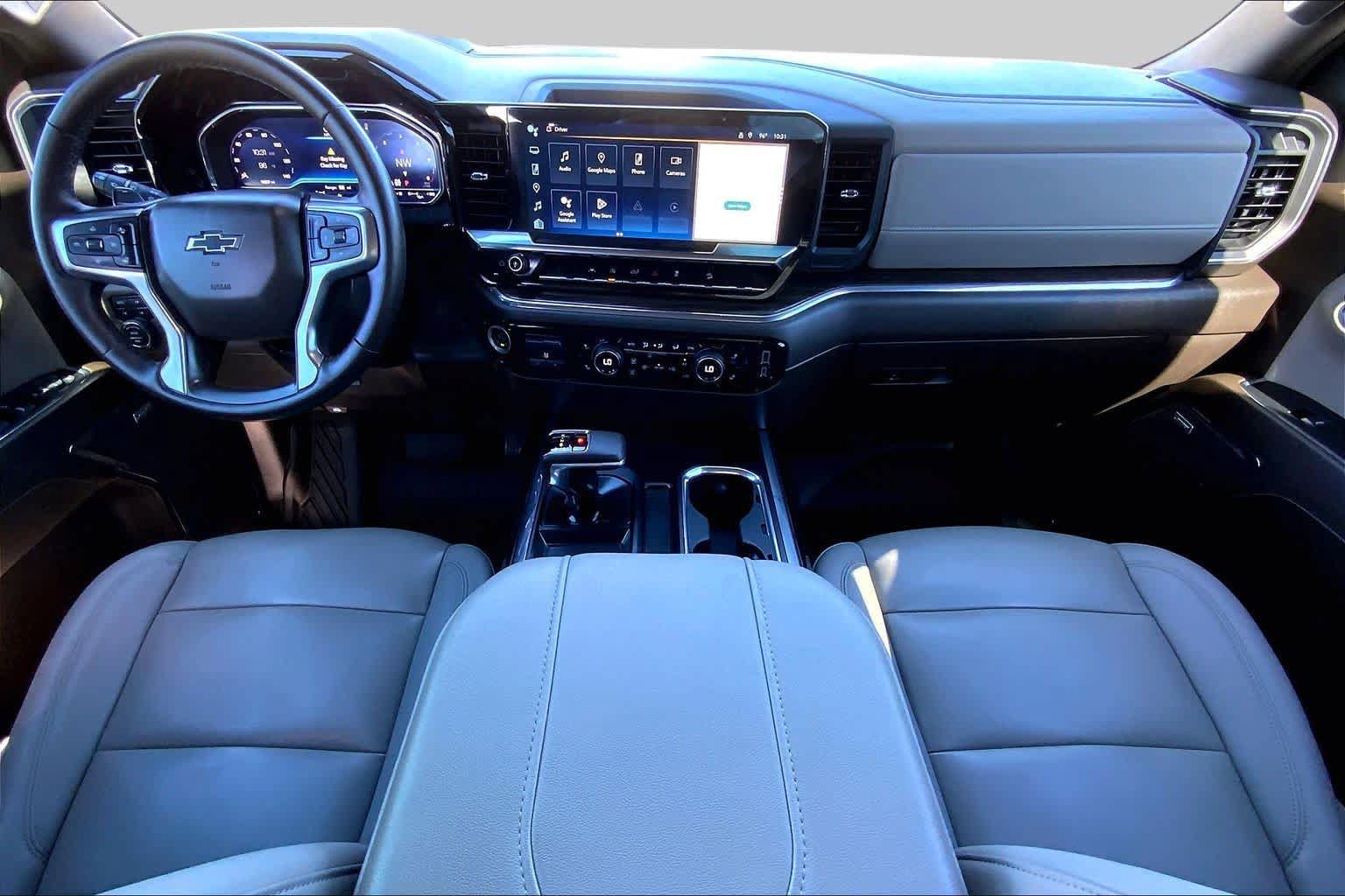Used 2024 Chevrolet Silverado 1500 LT Trail Boss w/ Convenience Package II AWD/4WD image 14