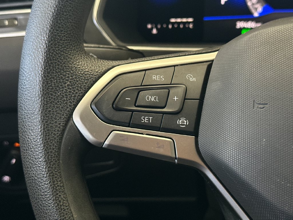 Used 2022 Volkswagen Tiguan S FWD image 24