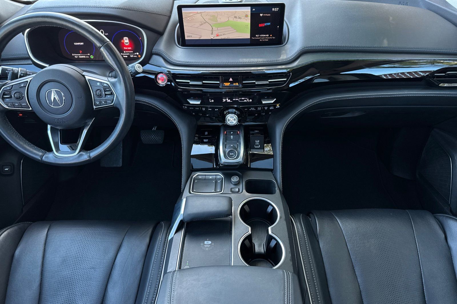 Used 2023 Acura MDX SH-AWD w/ Advance Package image 6