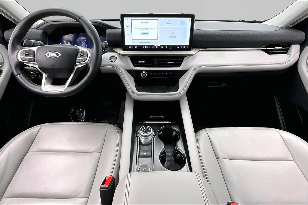 Certified 2025 Ford Explorer Active w/ Active Comfort Package AWD/4WD image 16
