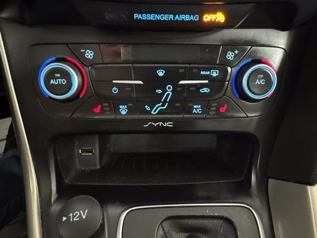 Certified 2018 Ford Focus Titanium FWD image 14