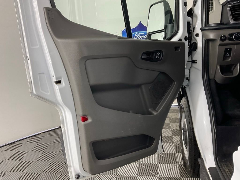 Certified 2023 Ford Transit 350 148 High Roof Extended image 12