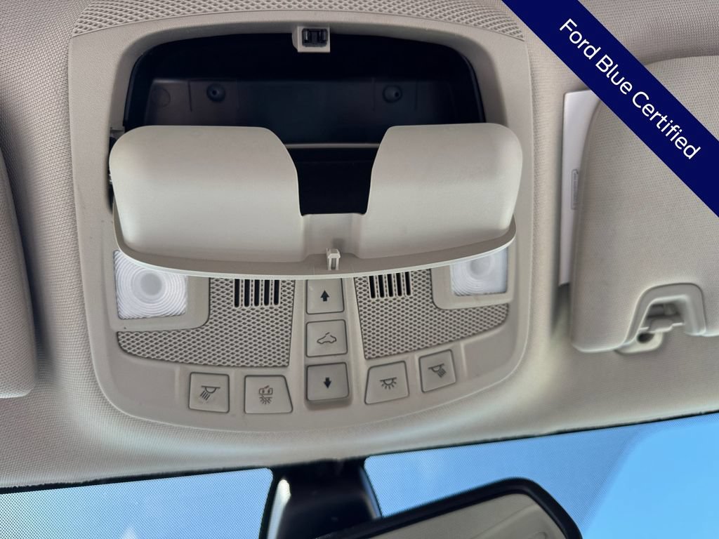 Certified 2020 Ford Fusion SE FWD image 23