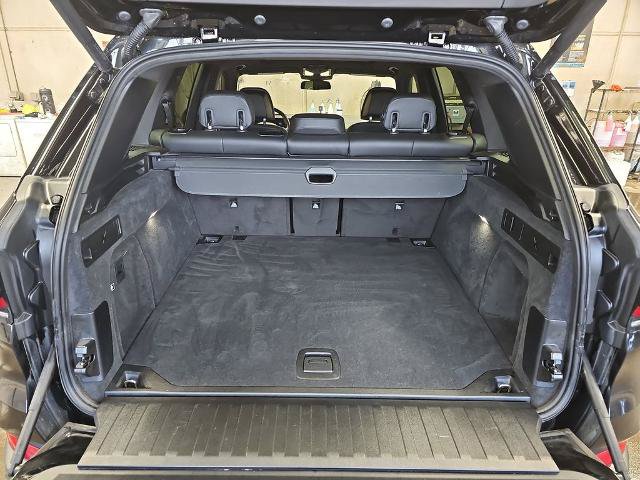 Used 2024 BMW X5 xDrive40i w/ Premium Package AWD/4WD image 12