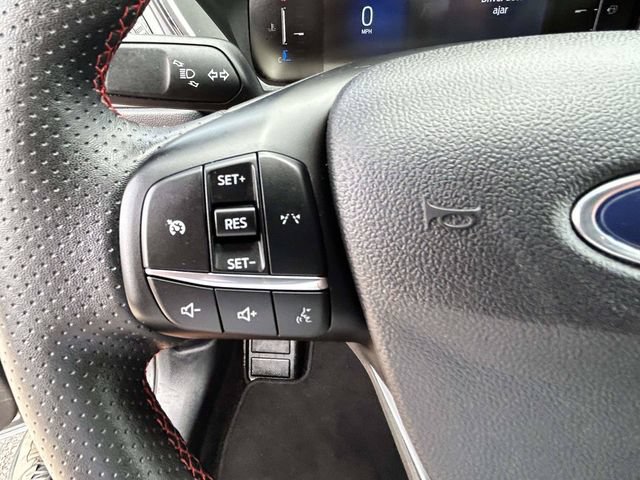 Certified 2025 Ford Escape ST-Line FWD image 28