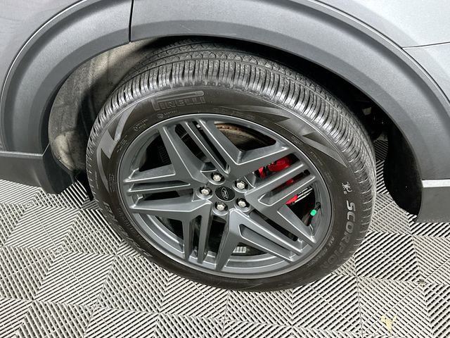 Certified 2025 Ford Explorer ST image 39