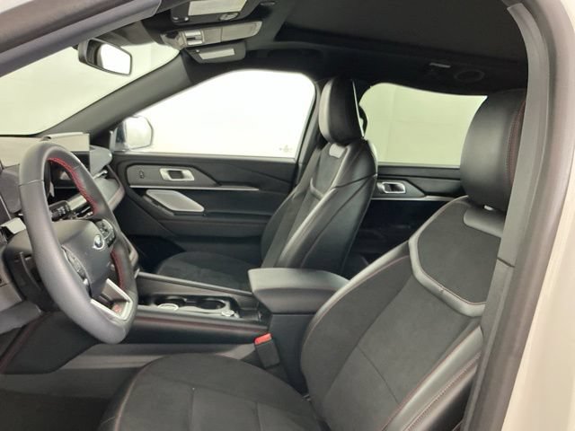 Certified 2025 Ford Explorer ST AWD/4WD image 16