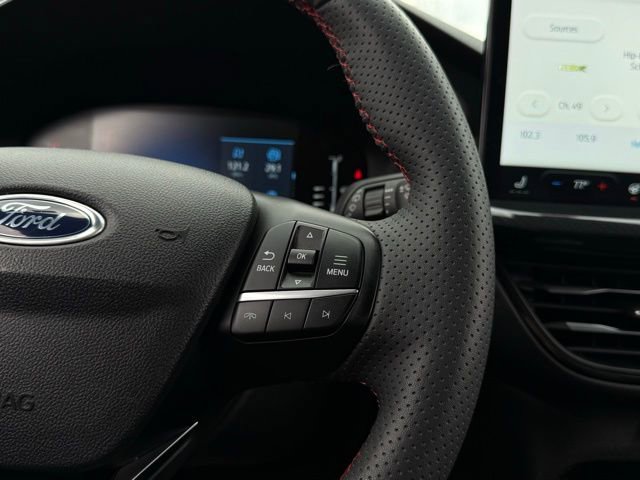 Certified 2023 Ford Escape ST-Line w/ Tech Pack #1 image 7