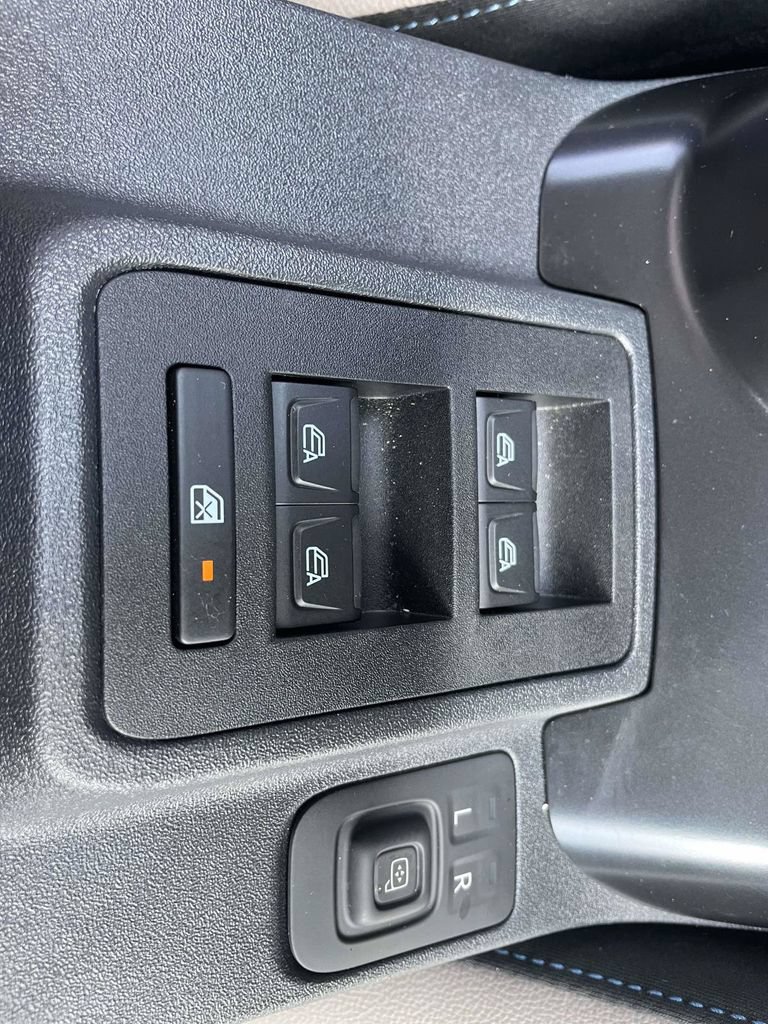 Certified 2024 Ford Bronco Wildtrak AWD/4WD image 16