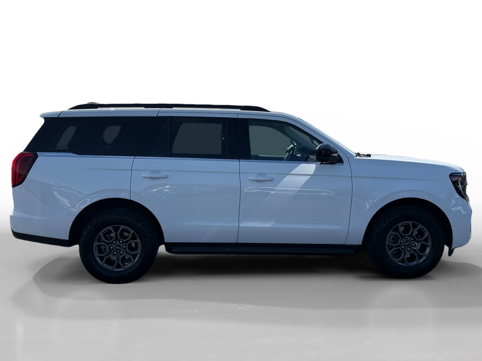 Certified 2025 Ford Expedition Active AWD/4WD image 6