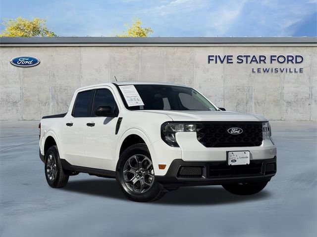 Certified 2025 Ford Maverick XLT image 2