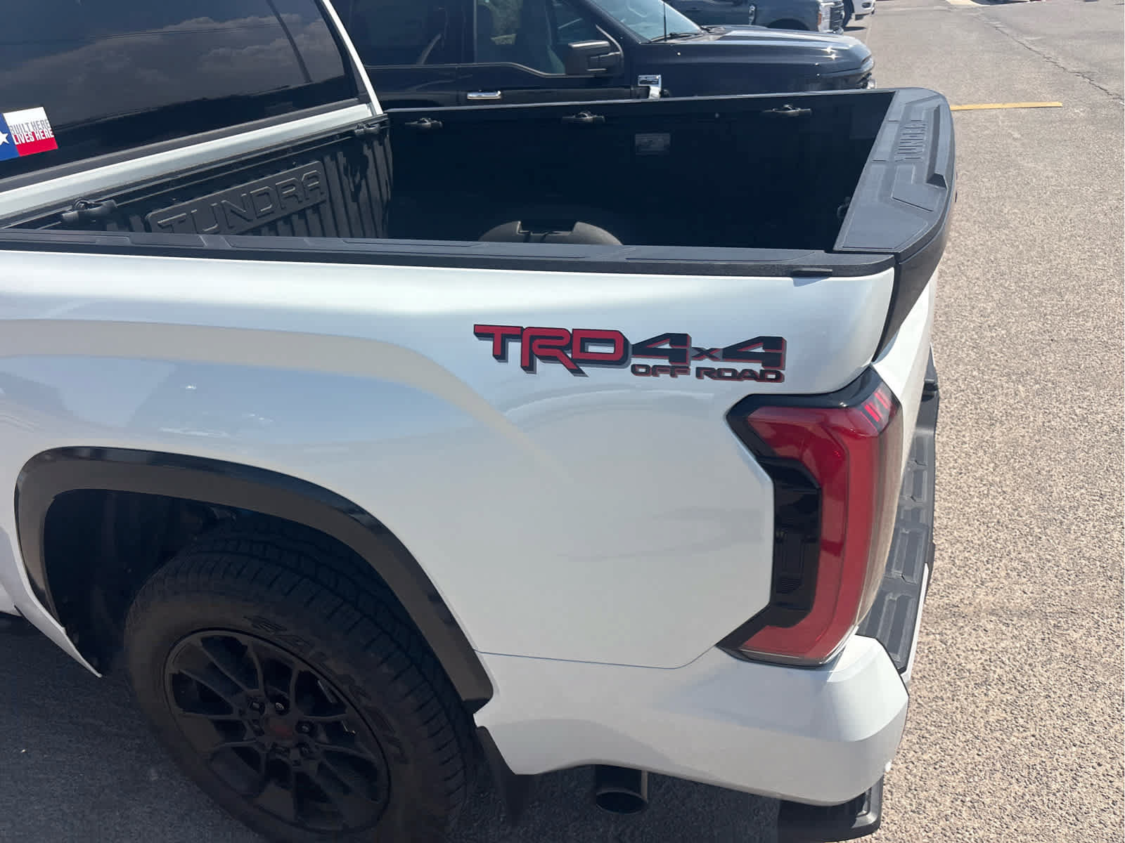 Used 2026 Toyota Tundra Platinum w/ TRD Off-Road Package AWD/4WD image 47