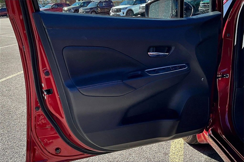 Used 2024 Nissan Versa SR w/ Trunk Package image 21