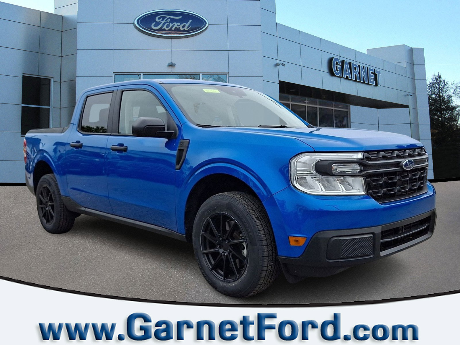 Certified 2022 Ford Maverick XL FWD image 1