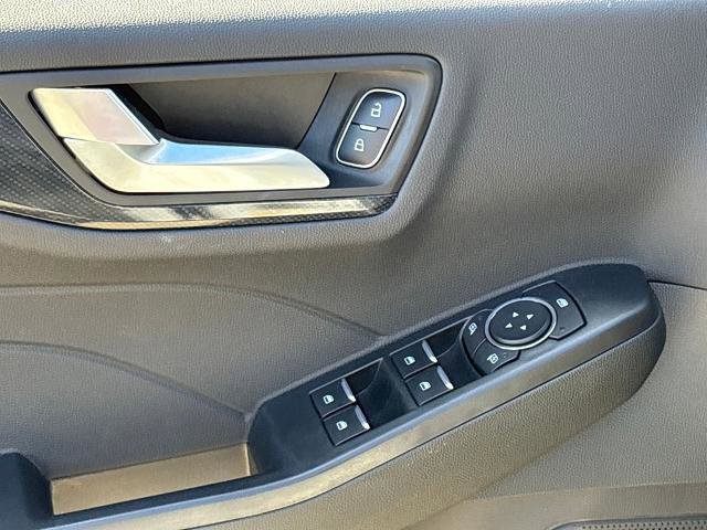 Certified 2025 Ford Escape ST-Line w/ Equipment Group 301A image 16