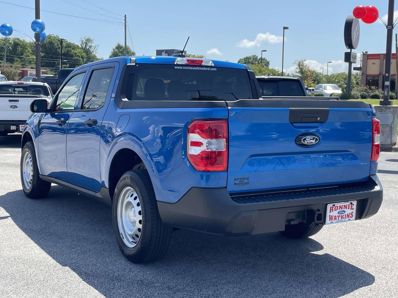 Certified 2025 Ford Maverick XL FWD image 5