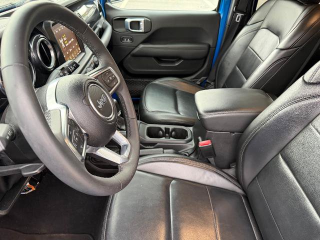 Used 2023 Jeep Wrangler Unlimited Sahara AWD/4WD image 10