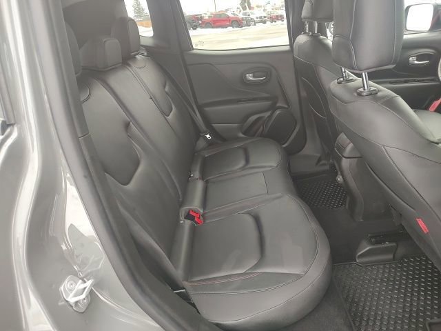 Used 2023 Jeep Renegade Trailhawk w/ Trailhawk Elite Group image 34