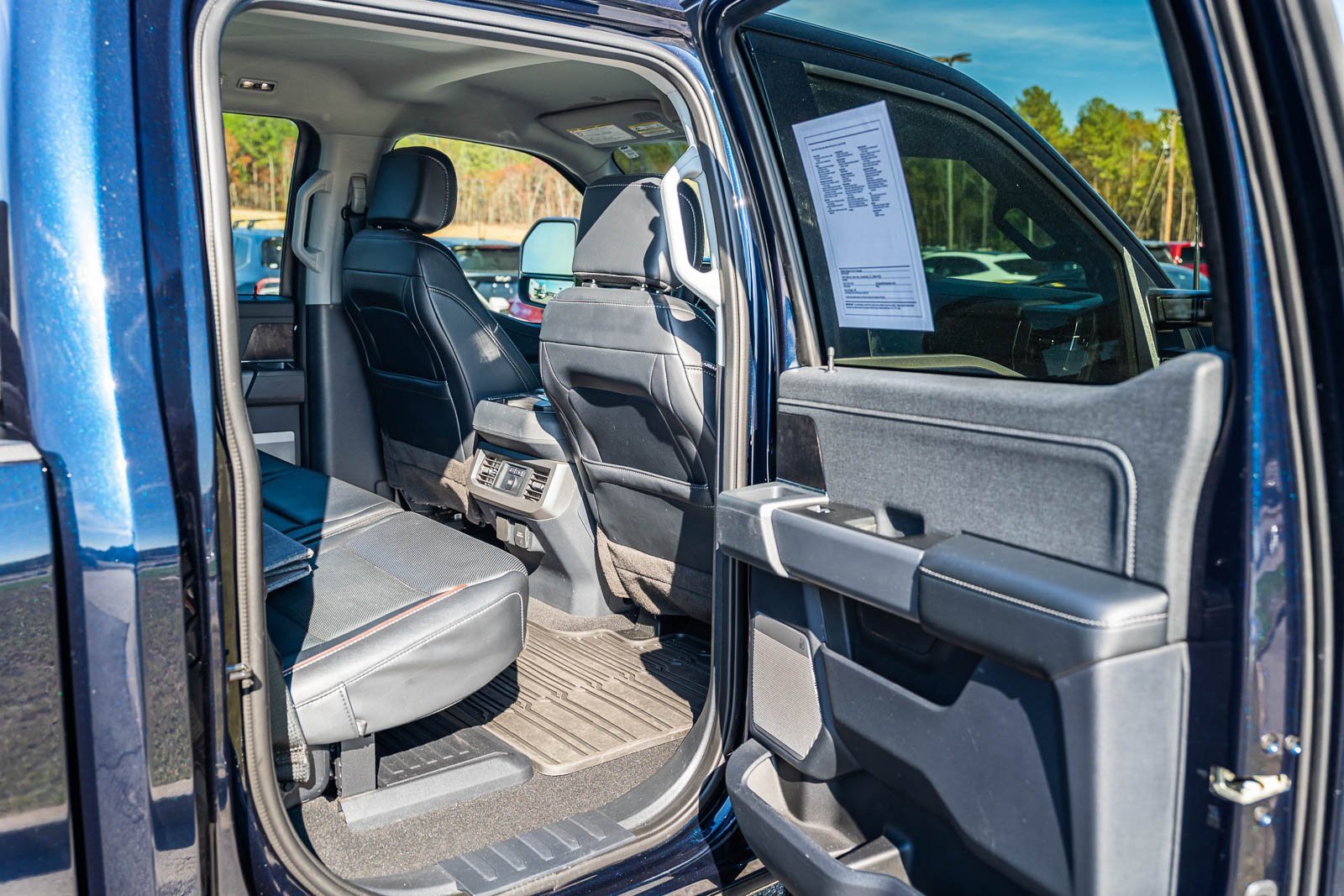 Certified 2023 Ford F250 Lariat w/ Sport Appearance Package image 13