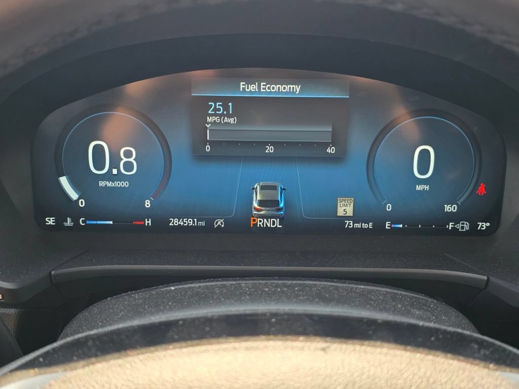 Certified 2025 Ford Escape Platinum AWD/4WD image 17